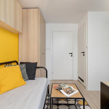 Modernly Arranged Apartments In Katowice By Noclegi Renters Екстериор снимка
