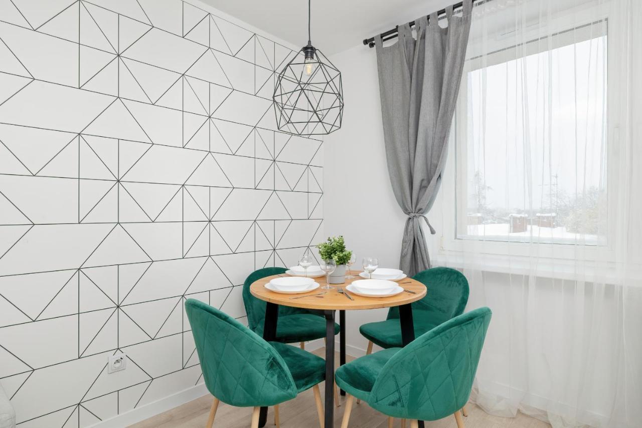 Modernly Arranged Apartments In Katowice By Noclegi Renters Екстериор снимка
